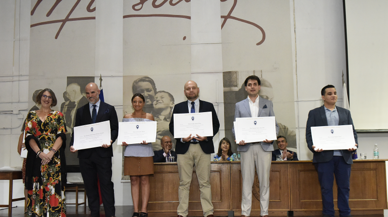 Foto 19 de 72: Galería fotográfica (Primera Parte): Ceremonias de Titulación UGM Año Académico 2022 Ingenierías, Diseño, Psicología, Educación y Magíster UGM