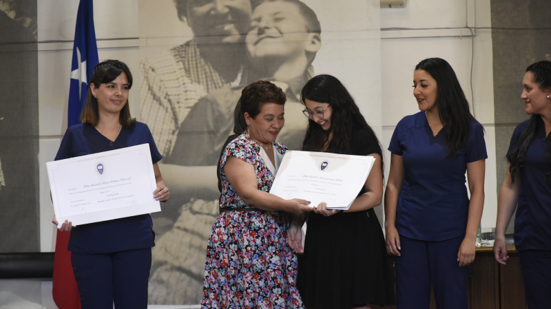 Foto 37 de 71: Galería fotográfica (Primera Parte): Ceremonias de Titulación UGM Año Académico 2022 Escuela de Ciencias de la Salud UGM