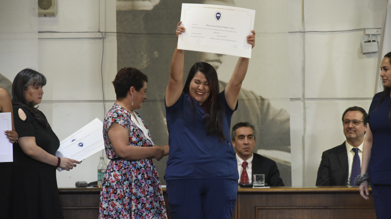Foto 42 de 71: Galería fotográfica (Primera Parte): Ceremonias de Titulación UGM Año Académico 2022 Escuela de Ciencias de la Salud UGM
