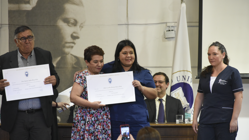 Foto 47 de 71: Galería fotográfica (Primera Parte): Ceremonias de Titulación UGM Año Académico 2022 Escuela de Ciencias de la Salud UGM