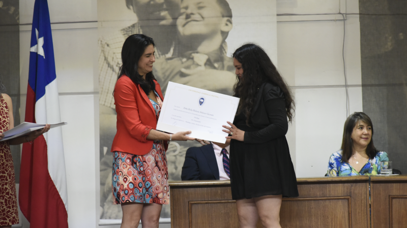 Foto 45 de 72: Galería fotográfica (Primera Parte): Ceremonias de Titulación UGM Año Académico 2022 Ingenierías, Diseño, Psicología, Educación y Magíster UGM