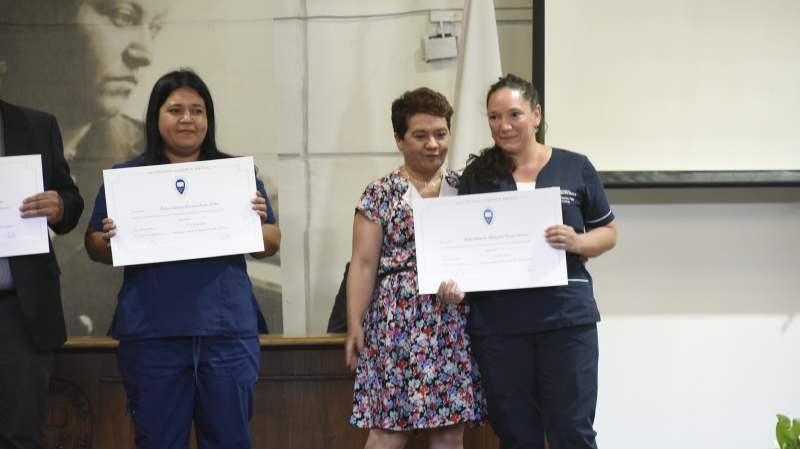 Foto 48 de 71: Galería fotográfica (Primera Parte): Ceremonias de Titulación UGM Año Académico 2022 Escuela de Ciencias de la Salud UGM