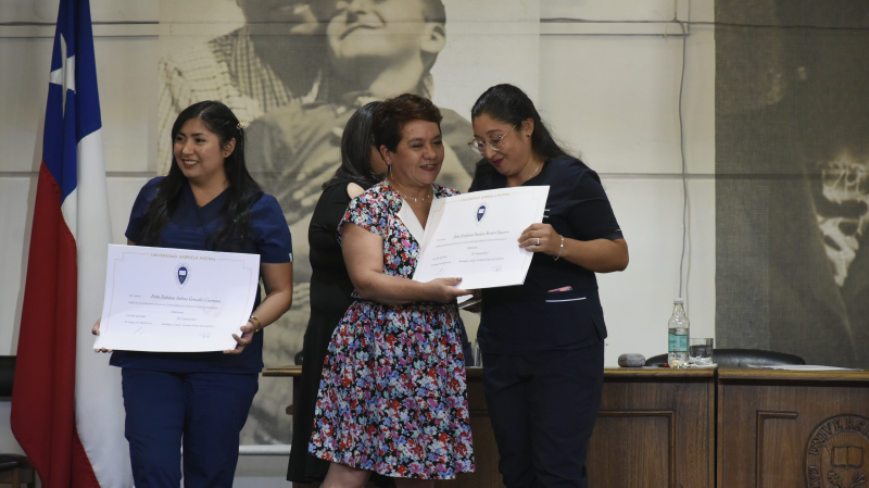 Foto 52 de 71: Galería fotográfica (Primera Parte): Ceremonias de Titulación UGM Año Académico 2022 Escuela de Ciencias de la Salud UGM