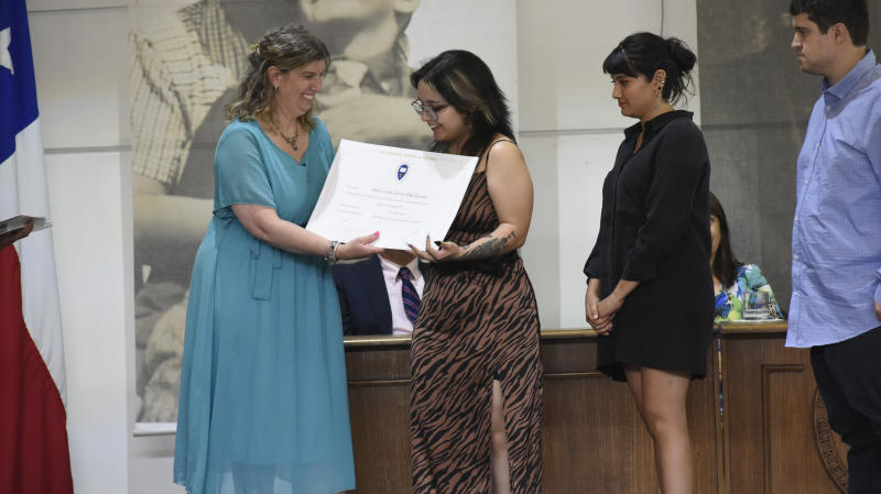 Foto 51 de 72: Galería fotográfica (Primera Parte): Ceremonias de Titulación UGM Año Académico 2022 Ingenierías, Diseño, Psicología, Educación y Magíster UGM