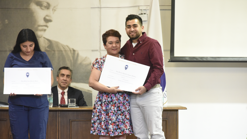Foto 5 de 69: Galería fotográfica (Segunda parte): Ceremonias de Titulación UGM Año Académico 2022 Escuela de Ciencias de la Salud UGM