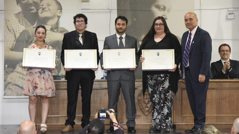 Foto 4 de 37: Galería fotográfica (Segunda Parte): Ceremonias de Titulación UGM Año Académico 2022 Ingenierías, Diseño, Psicología, Educación y Magíster UGM