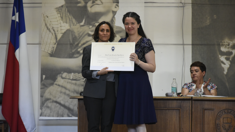 Foto 49 de 69: Galería fotográfica (Segunda parte): Ceremonias de Titulación UGM Año Académico 2022 Escuela de Ciencias de la Salud UGM
