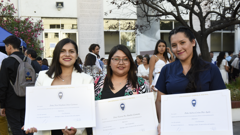 Foto 68 de 69: Galería fotográfica (Segunda parte): Ceremonias de Titulación UGM Año Académico 2022 Escuela de Ciencias de la Salud UGM