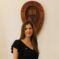 Imagen de la noticia: Catalina Aguirre, egresada UGM destacada en 100 Mujeres Líderes 2022 de El Mercurio, fue recibida por su Alma Mater