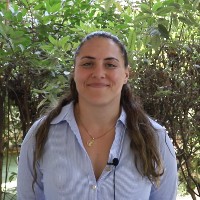 Imagen de la noticia: Egresados de Psicología UGM Natalia Duco e Ignacio Alvarado presentaron resultados de investigación sobre salud mental en deportistas