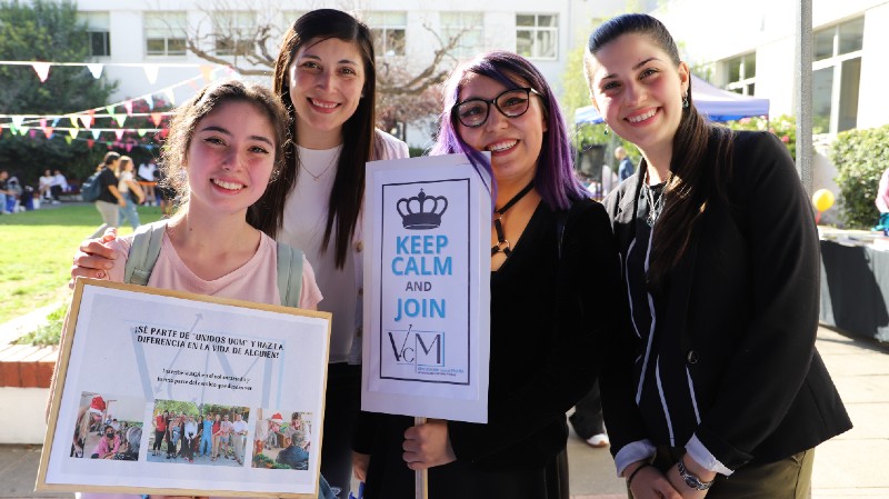 Foto 14 de 15: U. Gabriela Mistral realizó “Bienvenida Mistralina 2023” para sus nuevos estudiantes