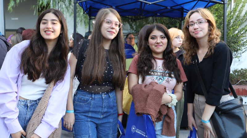 Foto 13 de 15: U. Gabriela Mistral realizó “Bienvenida Mistralina 2023” para sus nuevos estudiantes