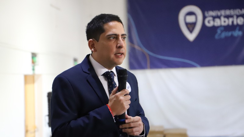 Foto 7 de 15: U. Gabriela Mistral realizó “Bienvenida Mistralina 2023” para sus nuevos estudiantes