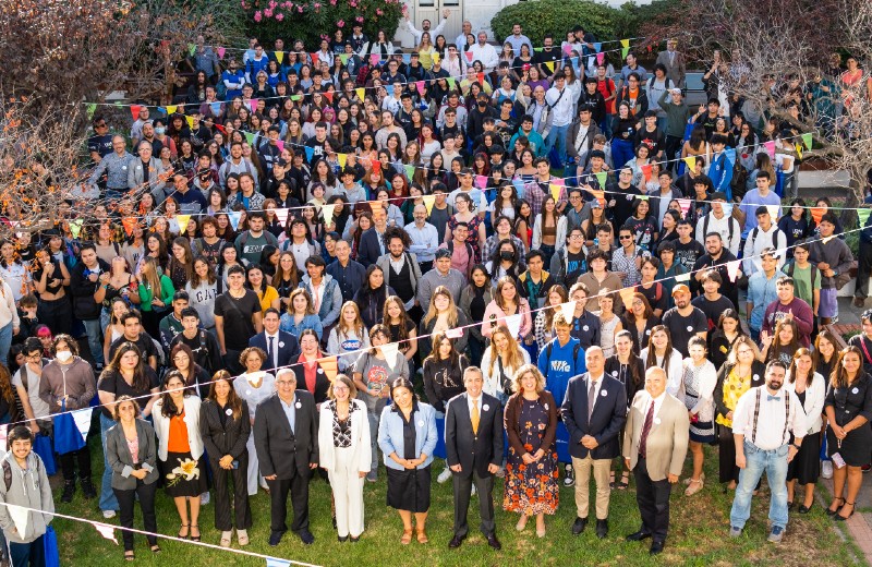 Imagen de la noticia: U. Gabriela Mistral realizó “Bienvenida Mistralina 2023” para sus nuevos estudiantes
