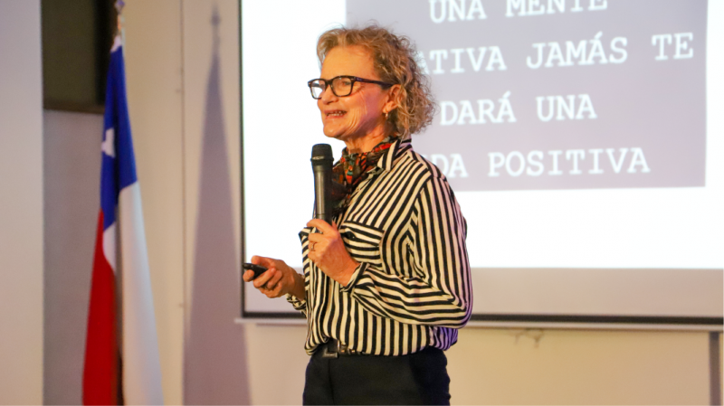 Foto 10 de 13: Inauguración del Año Académico Advance 2023: Nuria Pedrals dictó Clase Magistral “¿Cómo se alcanza la felicidad en los tiempos de hoy?”