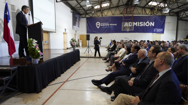 Foto 4 de 15: Luz María Budge, Presidenta del Consejo Nacional de Educación, inauguró Año Académico 2023 de Universidad Gabriela Mistral