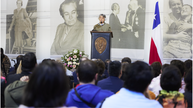 Foto 8 de 15: Luz María Budge, Presidenta del Consejo Nacional de Educación, inauguró Año Académico 2023 de Universidad Gabriela Mistral