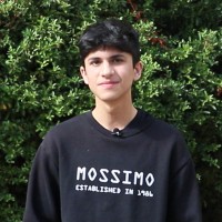 Imagen de la noticia: Casi un centenar de escolares realizaron talleres de programación y Minecraft en la UGM