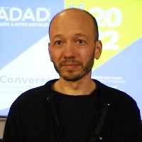 Imagen de la noticia: Escuela de Diseño y Artes Digitales presentó el texto “Actas del Coloquio” y realizó conversatorio sobre la promoción de estrategias en investigación