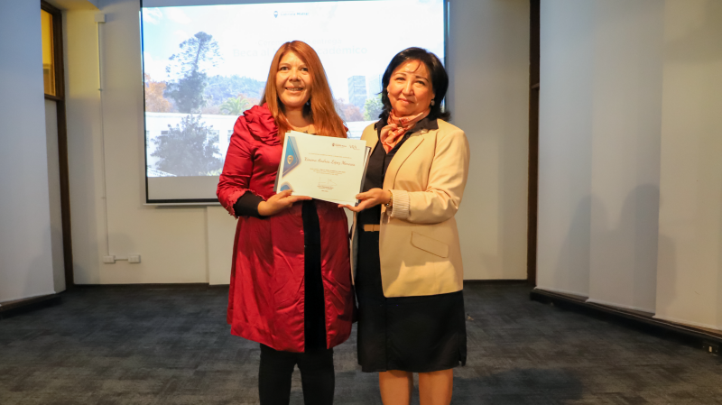 Foto 13 de 27: Vicerrectoría Académica entregó “Beca al Mérito Académico UGM 2023” a estudiantes destacados
