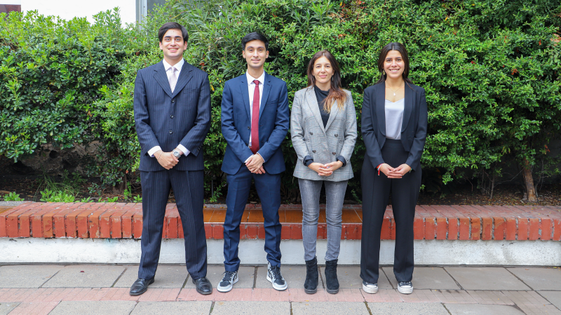 Foto 1 de 6: Estudiantes de Derecho UGM realizan pasantía en el Consejo de Defensa del Estado