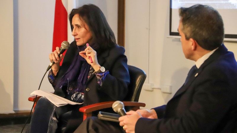 Foto 1 de 7: Vicepresidenta de Comisión Nacional de Acreditación Erika Castillo participó en Seminario “Construyendo nuestra huella: Inicio del proceso de autoevaluación institucional”