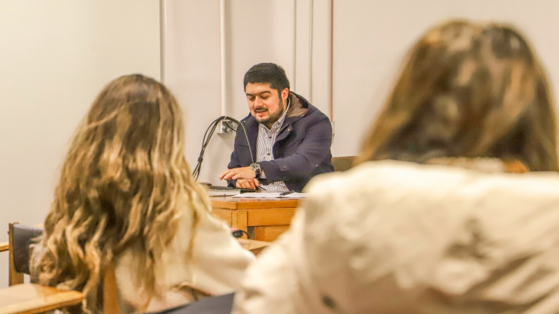 Foto 2 de 8: Estudiantes de Derecho y de la Clínica Jurídica UGM recibieron capacitaciones de la Superintendencia de Insolvencia y Reemprendimiento