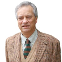 Imagen de la noticia: Hipólito Zañartu, académico de la Escuela de Derecho UGM, fue reconocido por Chambers & Partners