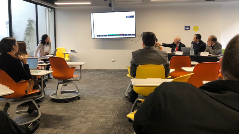 Foto 2 de 3: Académico de la Escuela de Derecho, Rodrigo Cortés, participó de la IV Jornada de Teoría del Derecho de la Pontificia U. Católica de Chile