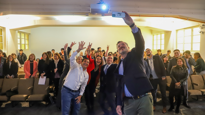 Foto 6 de 7: Tercera Encuesta Nacional Ecosistema Emprendedor UGM/B&W: 69% de chilenos cree que no accederá a financiamiento para emprender