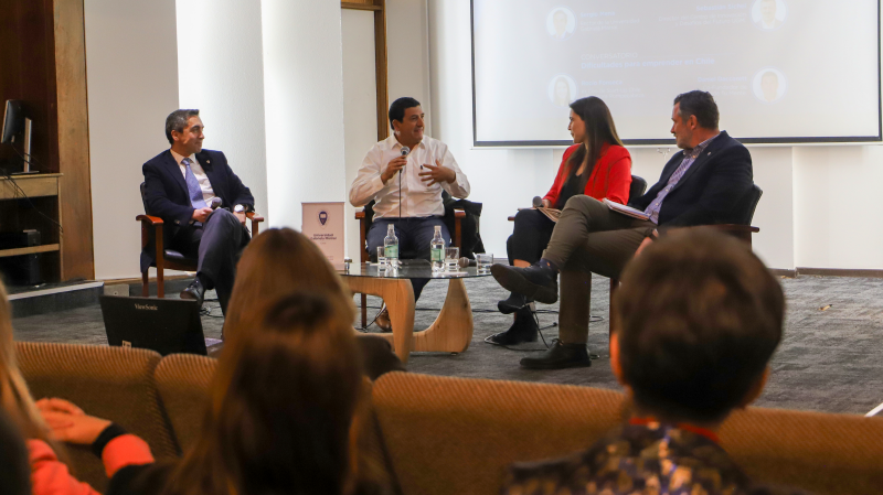 Foto 1 de 7: Tercera Encuesta Nacional Ecosistema Emprendedor UGM/B&W: 69% de chilenos cree que no accederá a financiamiento para emprender