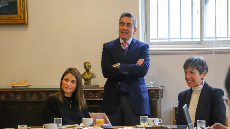 Foto 6 de 10: Representantes de universidades integrantes de la Corporación de Universidades Privadas (CUP) abordaron internacionalización