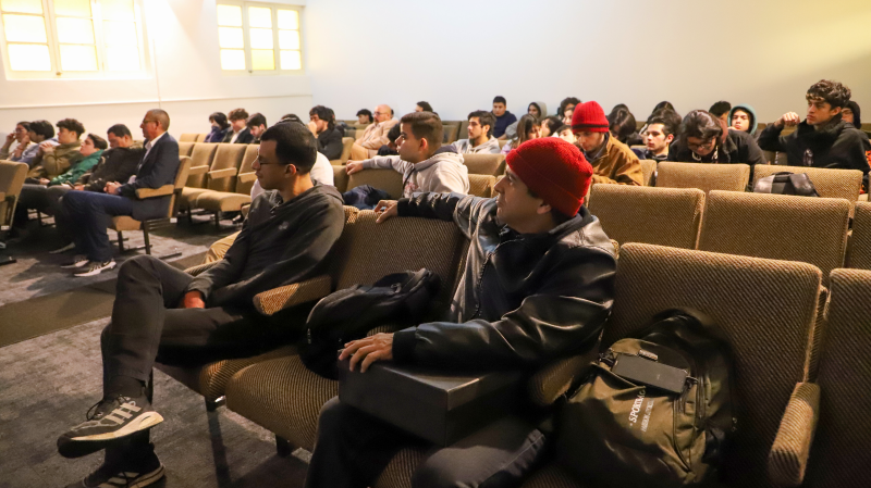 Foto 7 de 8: Escuela de Ingeniería y Tecnología UGM convocó a sus estudiantes en la Expo Ingeniería