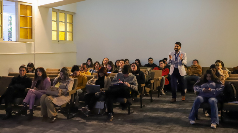 Foto 6 de 9: Servicio Nacional del Consumidor expuso sobre sus atribuciones institucionales en foro de Derecho UGM