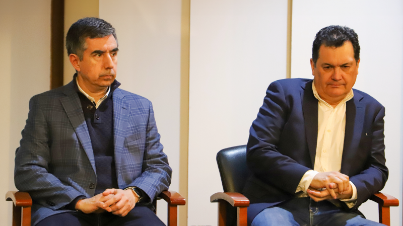Foto 5 de 10: Escuela de Ingeniería y Tecnología realizó conversatorio y presentó ante la comunidad la nueva Revista Nodos UGM