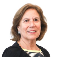 Imagen de la noticia: Universidad Gabriela Mistral realizó seminario académico “A Cincuenta Años: Cuidemos la Democracia”