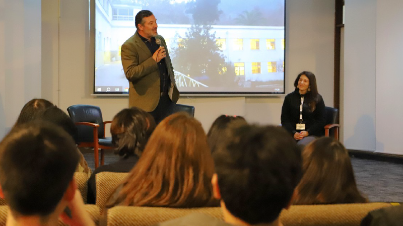 Foto 8 de 12: “Vive la UGM 2023” recibió a más de doscientos participantes que se convirtieron en mistralinos por un día