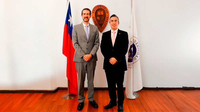 Foto 4 de 5: Universidad Gabriela Mistral firmó convenio de colaboración con la Universidad Tecmilenio de México
