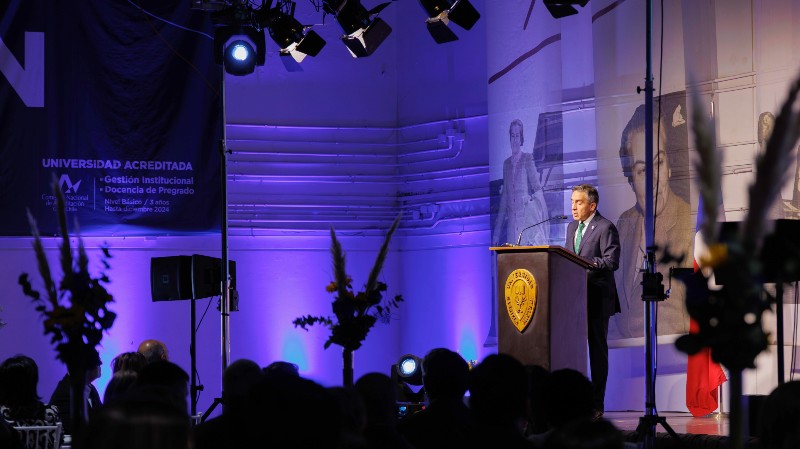 Imagen de la noticia: Rector Sergio Mena realizó la cuenta del período 2023 ante la comunidad mistralina