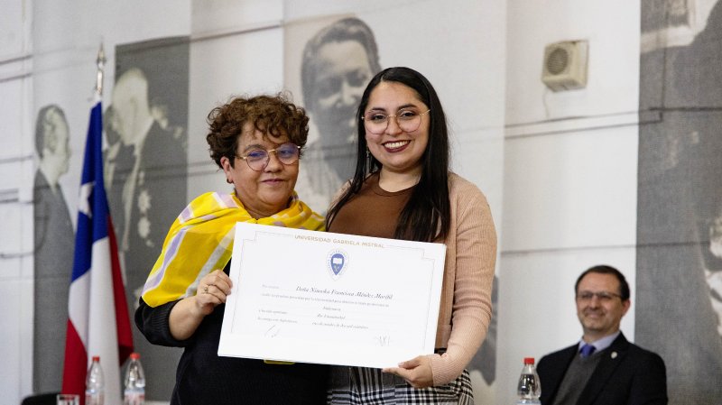 Foto 41 de 67: Galería fotográfica (Segunda Parte): Ceremonia de Titulación UGM Año Académico 2023 Escuela de Diseño y Artes Digitales, Psicología, Ciencias de la Salud, Educación y Magísteres