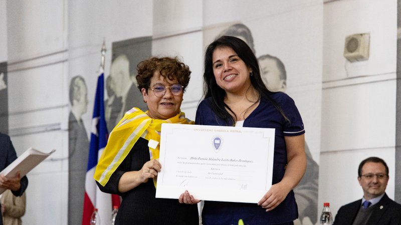 Foto 44 de 67: Galería fotográfica (Segunda Parte): Ceremonia de Titulación UGM Año Académico 2023 Escuela de Diseño y Artes Digitales, Psicología, Ciencias de la Salud, Educación y Magísteres