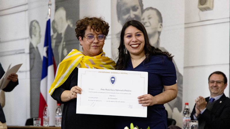 Foto 45 de 67: Galería fotográfica (Segunda Parte): Ceremonia de Titulación UGM Año Académico 2023 Escuela de Diseño y Artes Digitales, Psicología, Ciencias de la Salud, Educación y Magísteres