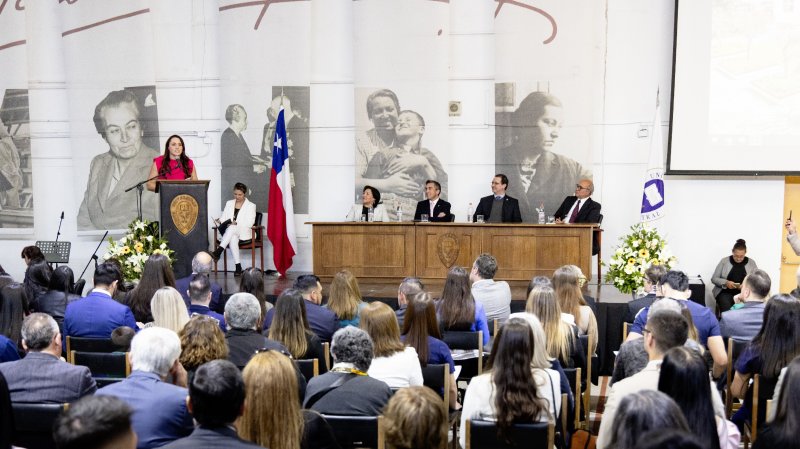 Foto 57 de 67: Galería fotográfica (Segunda Parte): Ceremonia de Titulación UGM Año Académico 2023 Escuela de Diseño y Artes Digitales, Psicología, Ciencias de la Salud, Educación y Magísteres