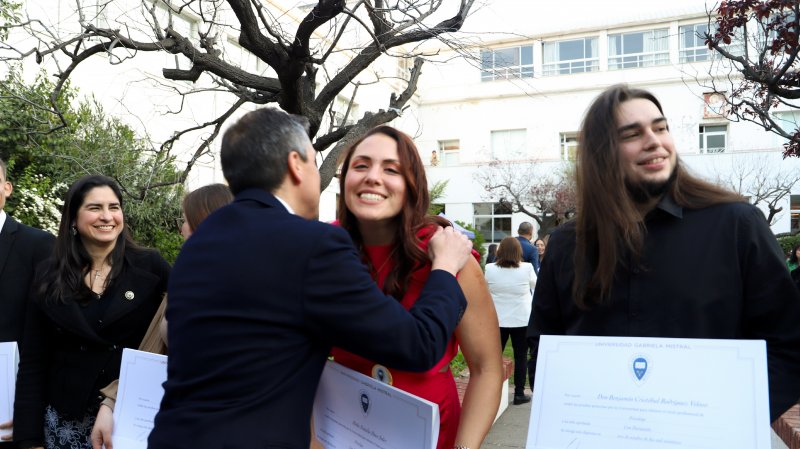 Foto 64 de 67: Galería fotográfica (Segunda Parte): Ceremonia de Titulación UGM Año Académico 2023 Escuela de Diseño y Artes Digitales, Psicología, Ciencias de la Salud, Educación y Magísteres