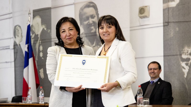 Foto 42 de 57: Galería fotográfica (Primera Parte): Ceremonia de Titulación UGM Año Académico 2023 Escuela de Diseño y Artes Digitales, Psicología, Ciencias de la Salud, Educación y Magísteres