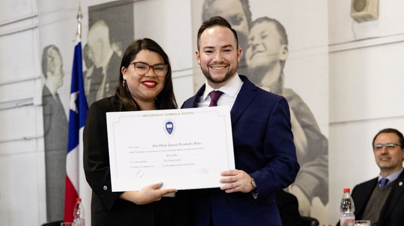 Foto 52 de 57: Galería fotográfica (Primera Parte): Ceremonia de Titulación UGM Año Académico 2023 Escuela de Diseño y Artes Digitales, Psicología, Ciencias de la Salud, Educación y Magísteres