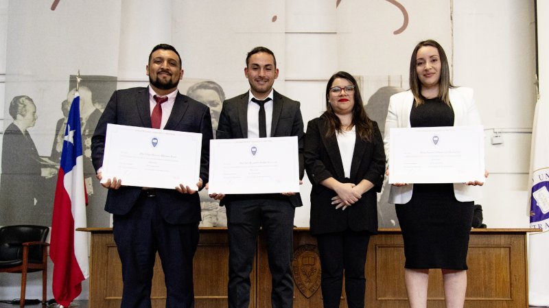 Foto 57 de 57: Galería fotográfica (Primera Parte): Ceremonia de Titulación UGM Año Académico 2023 Escuela de Diseño y Artes Digitales, Psicología, Ciencias de la Salud, Educación y Magísteres