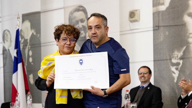 Foto 5 de 67: Galería fotográfica (Segunda Parte): Ceremonia de Titulación UGM Año Académico 2023 Escuela de Diseño y Artes Digitales, Psicología, Ciencias de la Salud, Educación y Magísteres