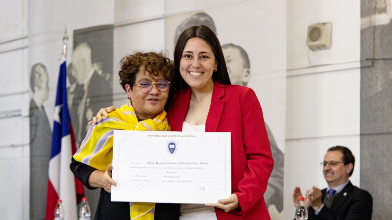 Foto 10 de 67: Galería fotográfica (Segunda Parte): Ceremonia de Titulación UGM Año Académico 2023 Escuela de Diseño y Artes Digitales, Psicología, Ciencias de la Salud, Educación y Magísteres