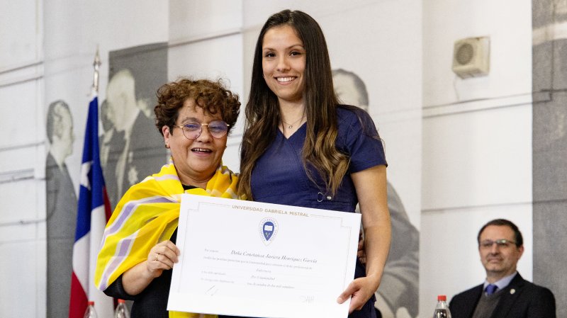 Foto 17 de 67: Galería fotográfica (Segunda Parte): Ceremonia de Titulación UGM Año Académico 2023 Escuela de Diseño y Artes Digitales, Psicología, Ciencias de la Salud, Educación y Magísteres